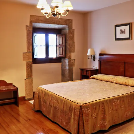 Otel Palacion De Toñanes