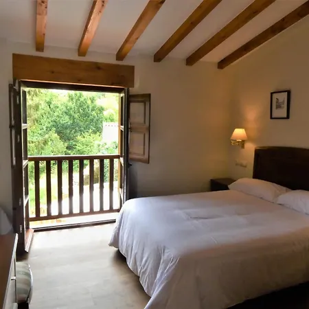 Palacion De Toñanes