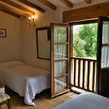 Palacion De Toñanes