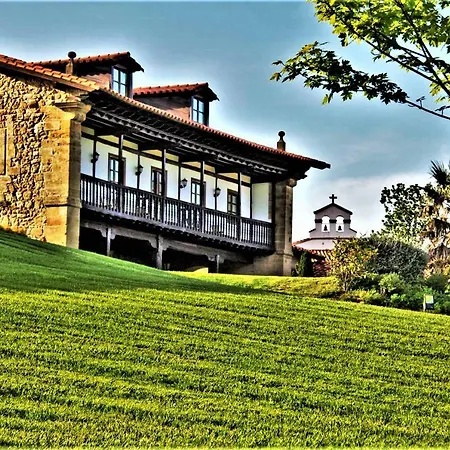 Palacion De Szálloda 3*