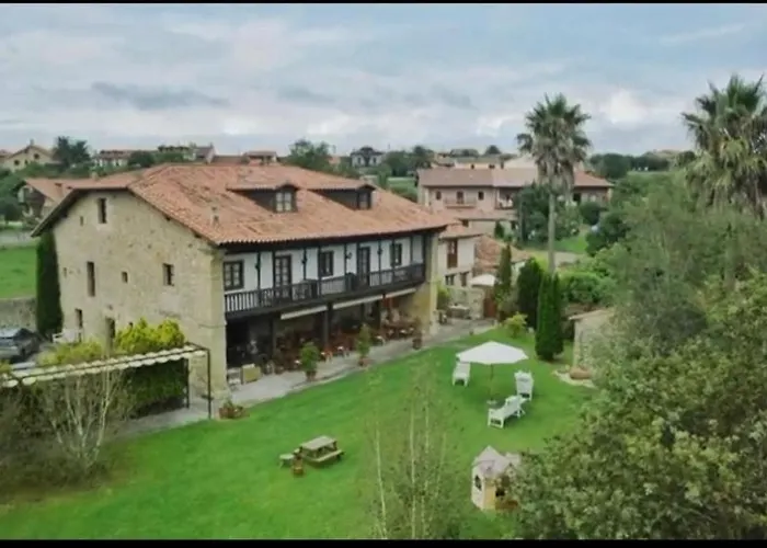 Palacion De Hotel Toñanes