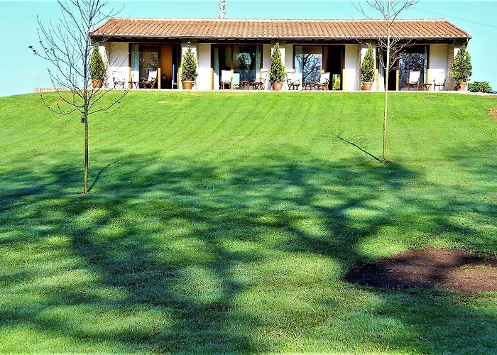 Palacion De 3* Tonanes