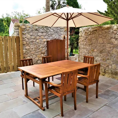 Palacion De 3* Toñanes